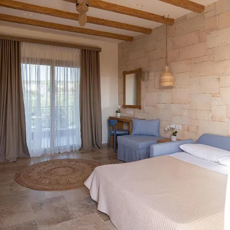 Hotel Kseynasa 3*