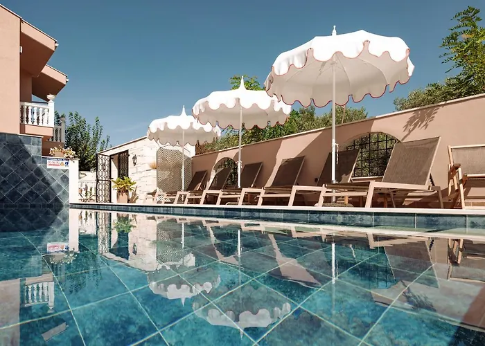 Hotel Kseynasa 3*