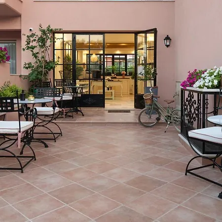 Kseynasa Nikiti (Sithonia)